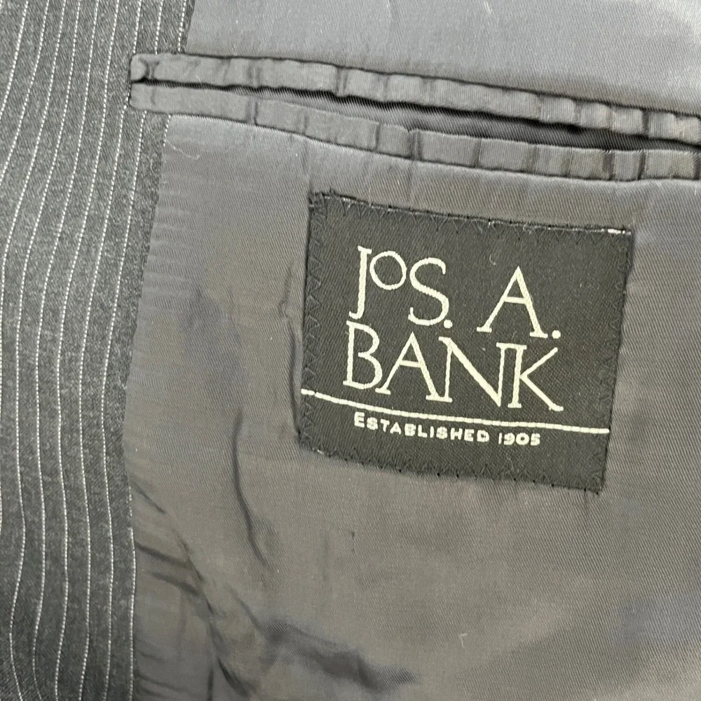 Jos A Bank Mens 44R Charcoal Pinstripe Wool Suit Coat Jacket Blazer‎